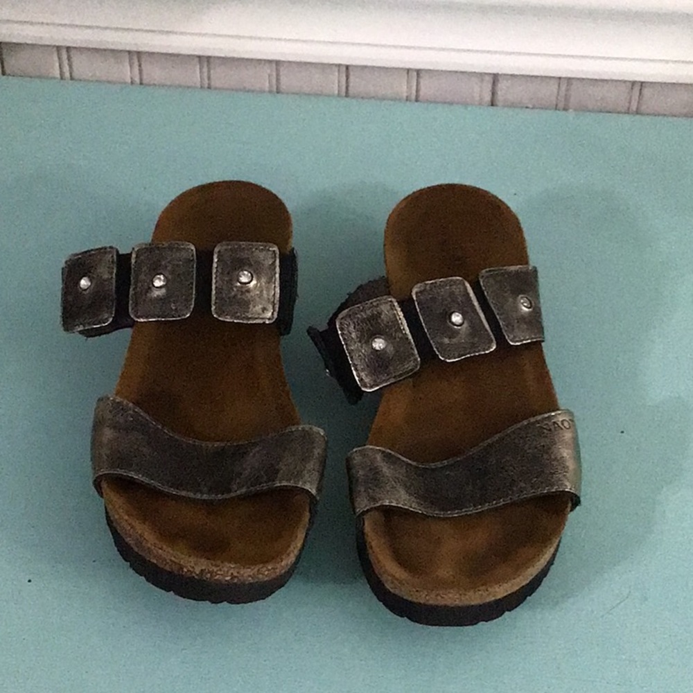Naot Ashley leather sandals